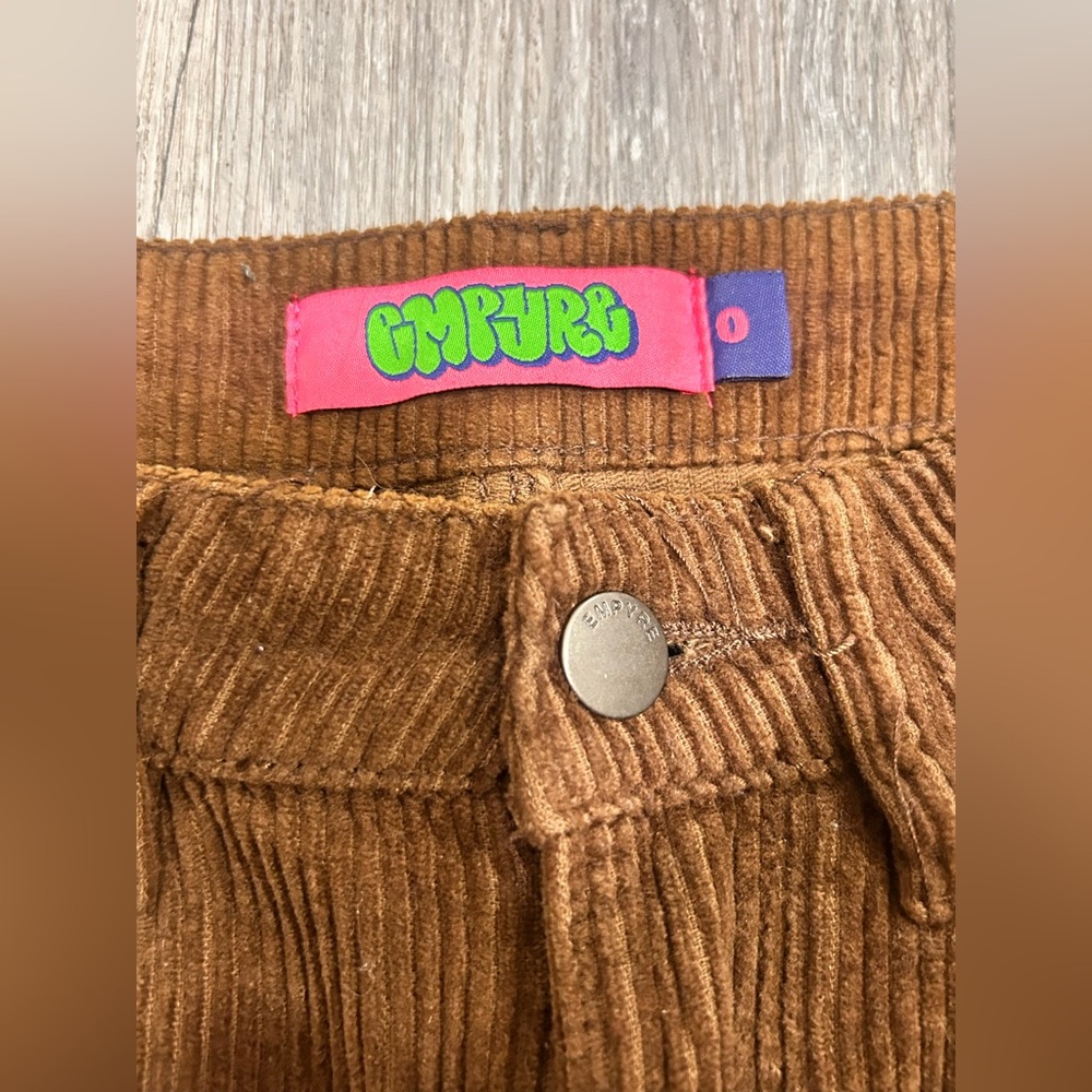 Empyre Brown Straight Leg Jeans Corduroy Texture, size 0, EUC - Picture 3 of 7